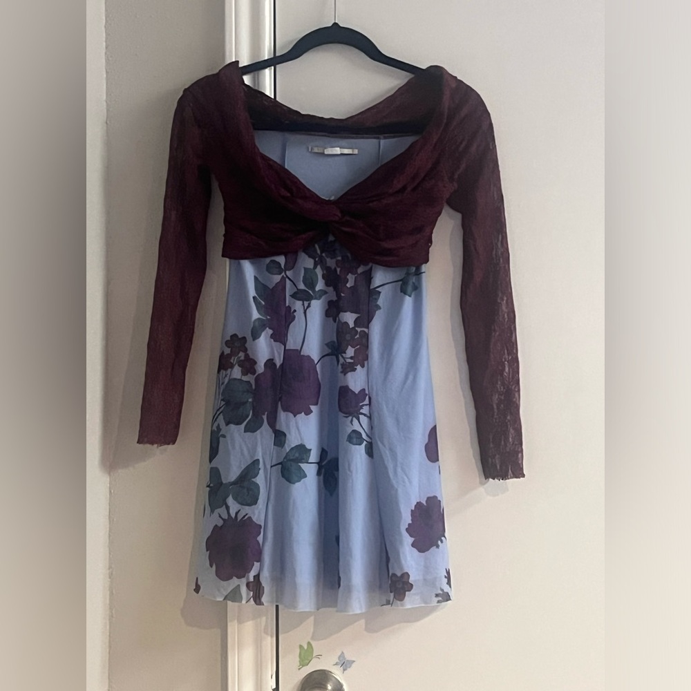 Kimchi blue(brand)
Cute dress